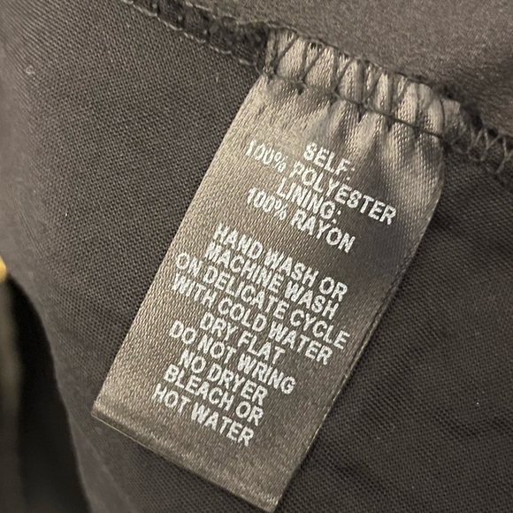 NWT Lulus Wrap Dress - Picture 3 of 3